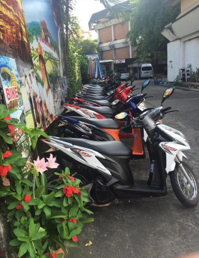 Tawan Bed Club Hostel Chiang Mai Exterior photo